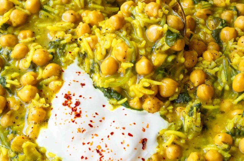 Turmeric Rice with Chickpeas