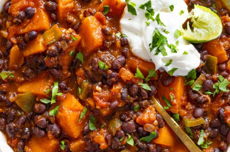 Easy Black Bean Chili – Healthy, Low Fat, and Ready in 30 Minutes