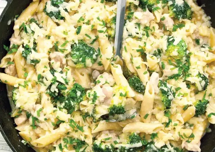 Easy Broccoli Cheese Rice Casserole