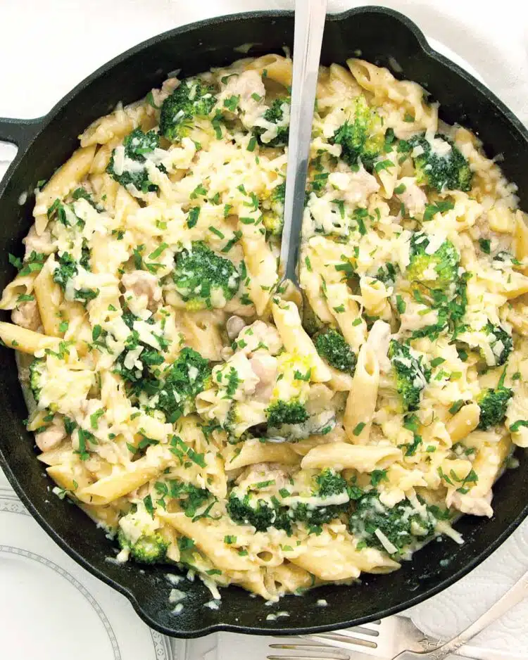 Easy Broccoli Cheese Rice Casserole