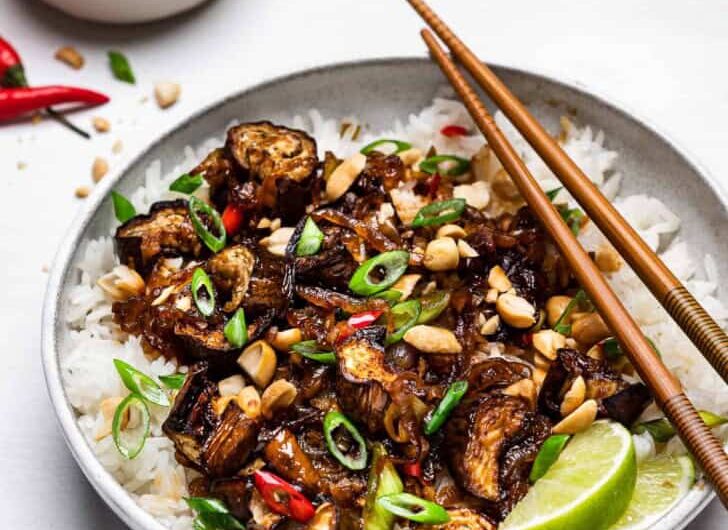 Irresistible Sticky Garlic Eggplant